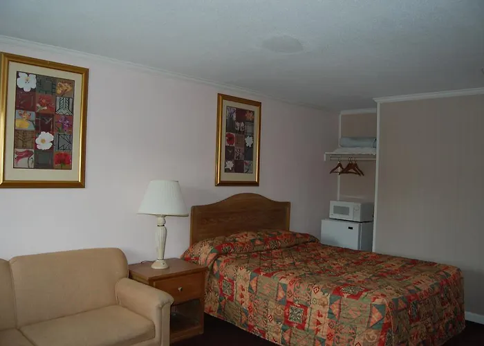 Hotel Sea Breeze Ocean 3*